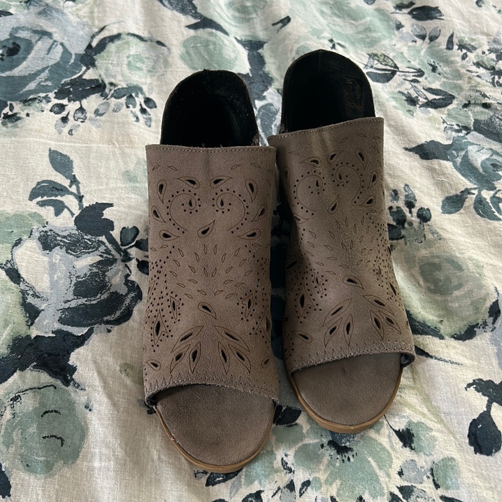 Leather Coolway Sandals - Sz 38
